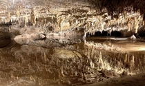 Luray Caverns reflecting pool 