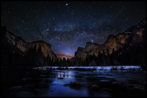 Milky Way at dawn in Yosemite Valley 