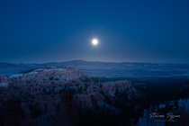 Moonrise Over Bryce Canyon National Park Utah 