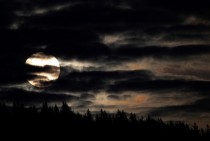 Moonrise over Stuart Island  x-post from rAstronomy