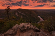 New Jersey isnt all burbs and toll roads This is Mount Minsi at the Delaware Water Gap 