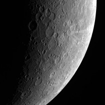 New picture of Mercury by Messenger Spacecraft 