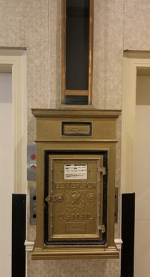 No Longer In Service - The Historic Genetti Hotel US Mail Letterbox Williamsport PA 