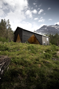 Norwegian studio Rever amp Drage has completed  House x