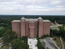 OC drone shot with mavic air  of Building  in Kings Park Psychiatric Center New York