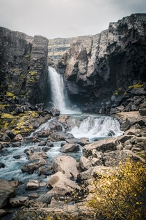 One of the tousands of waterfalls in Iceland that we stumbled upon