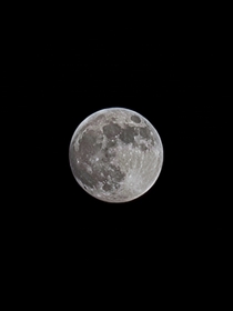 Photo of the moon taken with the s ultra used lighroom