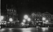 Piccadilly Circus with the lights off  London  Photo by Associated Newspapers