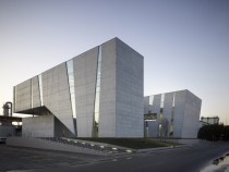 Research laboratory by KINO Architects - Tokyo Japan 