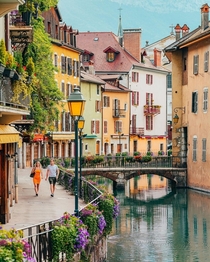 River Thiou flowing through the old city of Annecy Auvergne-Rhne-Alpes France