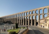 Roman Aqueduct in Segovia Spain 
