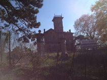 Sauer Castle in Kansas City KS is the scariest house Ive ever seen in person  x 