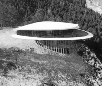 Sculptured House Colorado USA built  architect Charles Deaton