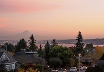 Seattle neighborhood sunset