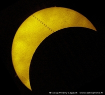 Solar eclipse and transit of ISS    Photographed by Thierry Legault 