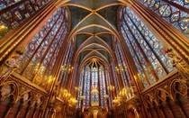 Someone posted a pic of the lower chapel of Sainte Chapelle This is the upper chapel
