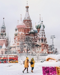 St Basils Cathedral in Moscow Russia witg a beautiful thin blanket of snow like powdered sugar