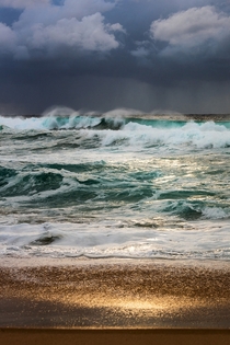 Stormy seas in Sydney 