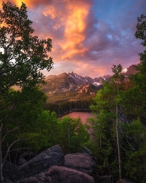 Summer sunrises Rocky Mountains - Colorado 