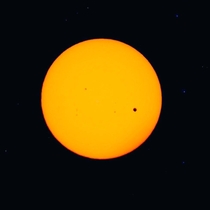 Sun through telescope 