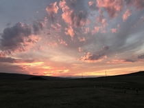 Sunset on the Mongolian vastlands In the middle of nowhere x