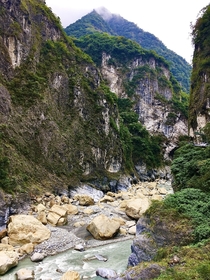 Taroko Gorge Taiwan - the worlds deepest marble gorge 