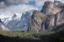 The difference in weather from one part of the valley to the other was neat to see from TunnelView Yosemite Valley CA 