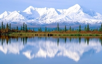 The foothills of the great Alaskan wilderness 
