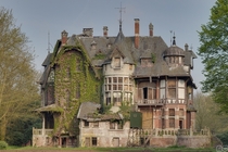 The Haunted Chateau Nottebohm in Belgium Photo by MGness 