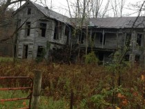 The house that my great great grandparents lived in in Carter County Kentucky   photo credit belongs to my cousin