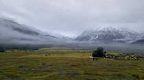 The misty mountains - The Turkey Flats New Zealand  ig everydayescapesgallery