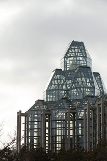 The National Gallery of Canada Great Hall - By Moshe Safdie  album in comments