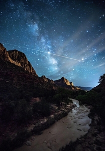 The night sky over Zion National Park was one of the most beautiful things Ive ever seen 