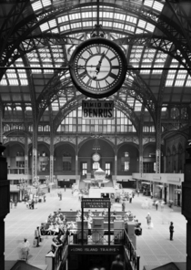 The original Penn Station Concourse in  two years before its demolition 