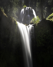 The Powerful Falls Creek Falls  ramblinjoe