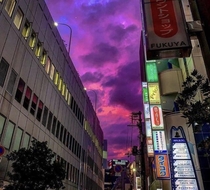 The sky in Tokyo right before the Typhoon