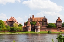 The Teutonic Malbork Castle Poland  x-post rHI_Res