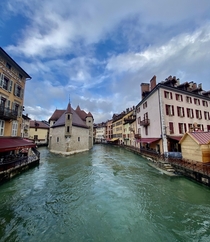 the tucked away city of Annecy in southeastern France