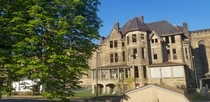 The wardens house of this abandoned Pittsburgh prison
