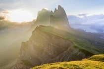 Theres a reason they call them the Odle Needle Mountains Italian Dolomites 