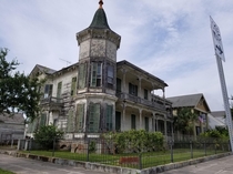 This house on Galveston Island