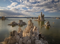 This landscape might be just a little too alien to qualify as EarthPornMono LakeCalifornia 