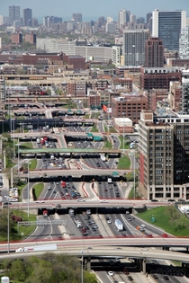 This section of the Kennedy Expressway west of the Loop gets pretty much everything about good highway design wrong