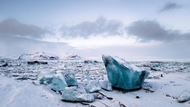 Thousands of chunks of ice fill the Jkulsrln glacial lagoon Iceland   x 