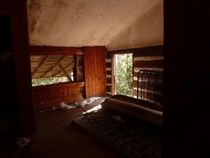 Vacant vacation home in the Great Smoky Mountains National Park I discovered it was abandoned around  based on the spoiled food that was left behind in the refrigerator