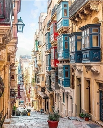 Valletta - Malta  Creditournextflight
