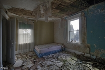 Very Decayed Bedroom Inside an Abandoned House in Rural Ontario 