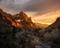 Watching time go by Whats your favorite National park Here a wonderful sunset photo from Zion National Park in Utah Backstory belowOC  Ig  john_perhach_photo
