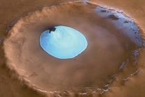 Water ice in a crater on Mars Credits ESADLRFU BERLIN GNeukum