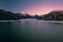 We made the drive over Snoqualmie Mountain Pass to visit this lake and never saw another person Great sunset I took  photos to stitch this wide view Cle Elum Lake Washington USA 